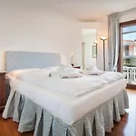 Montebaldo With Pool Garda (Verona)