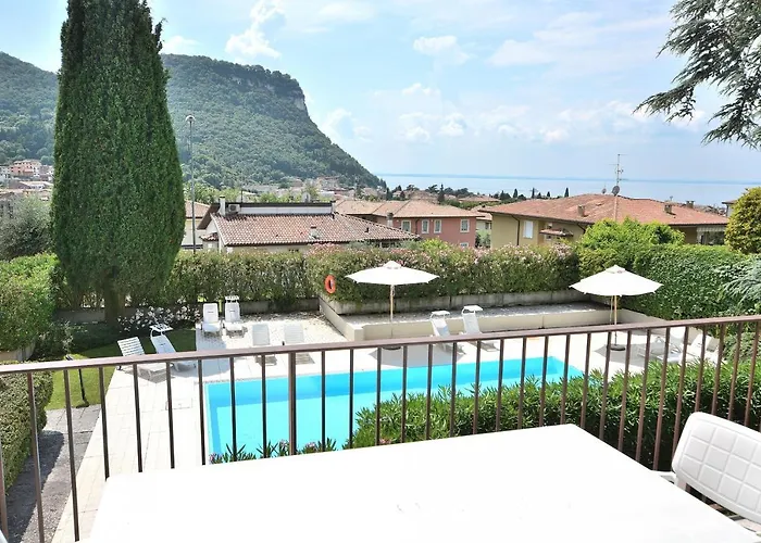 Apartamento Montebaldo With Pool