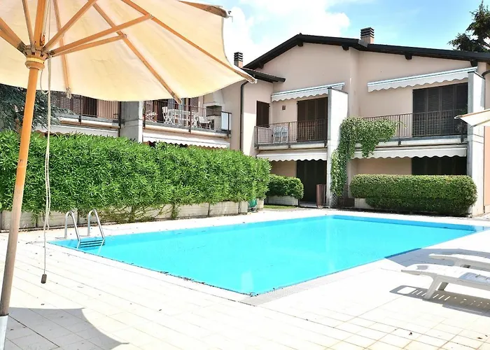 Montebaldo With Pool * Garda (Verona)